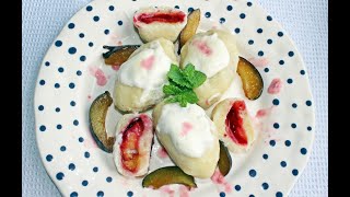 KNEDLE ZE ŚLIWKAMI knedle diner obiad dumplings [upl. by Eilrebma]