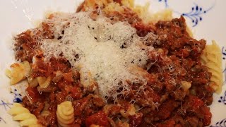 Sauce bolognaise  grande quantité à congeler  Cuisiner pour optimiser  Recette  300 [upl. by Nainatrad]