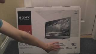 UNBOXING Sony Bravia KDL22EX320 LED quotSmartquot TV [upl. by Horter]