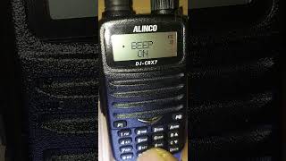 Alinco DJCRX7 VHF UHF handheld with Voice Compander System suppress excessive background noise [upl. by Horwitz]