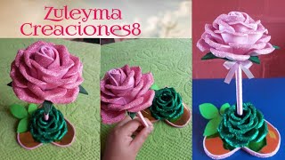 como decorar un lapicero con rosa de foamy brillante con base gomaeva foamy papel manualidades [upl. by Branen]