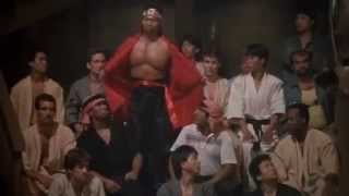 Bloodsport  Tous les coups sont permis  Bande Annonce américaine [upl. by Elyrrad976]