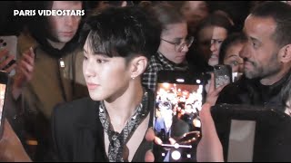 Hoshi 호시  Seventeen 세븐틴  with french fans  Paris Fashion Week 19 january 2023 show Ami Mattiussi [upl. by Cioban]