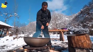 Traditional Russian Borscht Recipe  Ukraine Borsch soup with cabbage  Wilderness Cooking [upl. by Alejandrina]