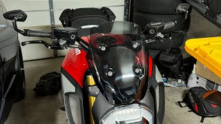 Ducati Diavel 1260 OEM Windscreen Install [upl. by Amrak445]