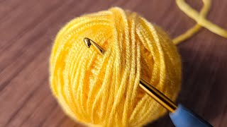 Ive never seen such an easy stitch before Crochet pattern for beginners [upl. by Ayak897]