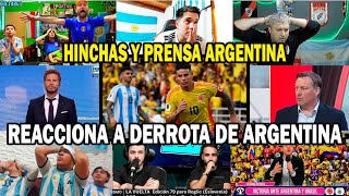 REACCION HINCHAS ARGENTINOS AL PARTIDO COLOMBIA 2  1 ARGENTINA [upl. by Gefen]