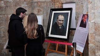 Anıtkabir’de Ziyarete Açılan Tarihî Atatürk Portresinin Orijinali Yoğun İlgi Görüyor [upl. by Wiles]