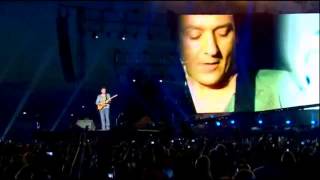 Ligabue  Fantastico Assolo di chitarra di Corrado Rustici [upl. by Alejo]