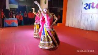 Ghoomar Dance by Anjar Kutch Kadva Patel Yuvati Group on Saptrangi 31st December 2017 [upl. by Lune]