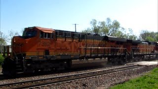 BNSF baretable train passes while dispatcher gives Amtrak a warrant [upl. by Trahern520]