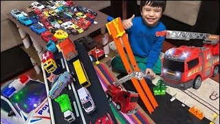 🔴 Oyuncak arabalar hotwheels itfaiye polis ambulans kepçe kamyon otopark oyunu çocuk videosu [upl. by Oelc]