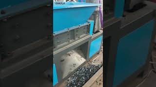 Tear the unqualified products into smaller pieces for recyclingshredder industrialshredder [upl. by Storer]