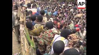 ZAIRE UN SENDS AID TO RWANDAN REFUGEES EMERGING FROM FORESTS [upl. by Anaeco]