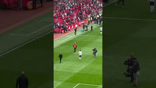 Arne Slot And Trent Get Standing Ovations From The Away Fans Manchester United vs Liverpool [upl. by Acinoryt]