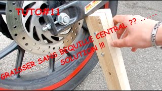 ✌☆TUTO11☆✌ Comment graisser sa chaine sans béquille central  ASTUCE [upl. by Jeconiah]