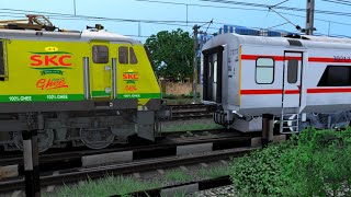 WAP7 ELECTRIC LOCOMOTIVE SHUNTING LHB BEZEL LESS REPAINTED COACHES  Railfans  ts 2024 [upl. by Owades862]