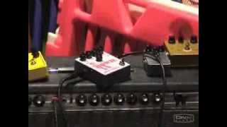 menatone howie pedal demonstration [upl. by Valentia]