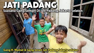 Kehidupan Di Gang Sempit di Jati Padang Jakarta Selatan [upl. by Atiuqahs]