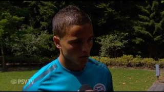 Afellay Geen concrete belangstelling blijf voorlopig bij PSV [upl. by Drofiar]