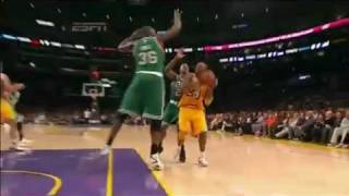 Kobe Stares at Shaq After And1 [upl. by Aridni274]