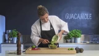 Hjemmelaget guacamole oppskrift 🥑 Lær mer av Lise Finckenhagen  BAMA [upl. by Itsirc]