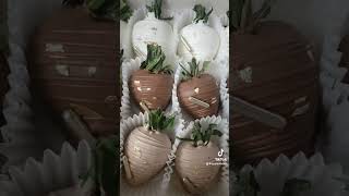 Chocolate strawberries chocolate strawberries youtubeshorts dessert [upl. by Edmonda]