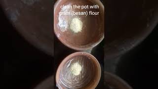 புது மண் சட்டியை பழக்குவது எப்படிmudpot seasoningClay pot seasoninghow to season clay potshorts [upl. by Zobe]