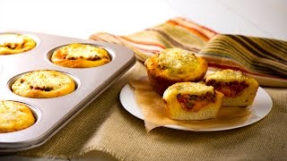 Bisquets con Chorizo y Huevo [upl. by Leakcim629]