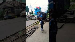 Darjeeling train❤vairalvideo karo fishing [upl. by Gnouc]