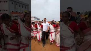 Rahul Gandhi Jharkhand Mein Nritya Kiya viralshortvideo rahulgandhi shortvideo shortscongress [upl. by Nnaeoj]