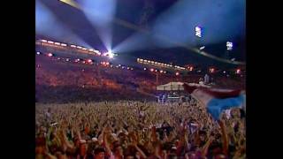 Queen  We Are The Champions Live at Wembley 11071986 [upl. by Korfonta467]