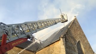 A lintérieur de léglise en feu [upl. by Hnib]