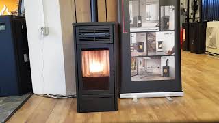 Opstart van pelletkachel Edilkamin Slide Start up pelletstove Edilkamin Slide [upl. by Reuven]