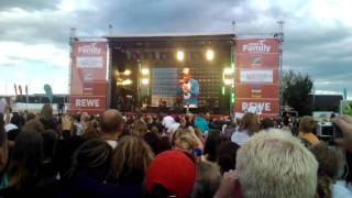 Pietro Lombardi feat Sarah Engels  Call My Name  I need you  Live bei Rewe Family [upl. by Tihw]