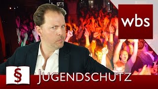 Jura Basics Das Jugendschutzgesetz  Rechtsanwalt Christian Solmecke [upl. by Weldon401]