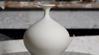 Throwing a Small Porcelain Vase with Flared Top  Matt Horne Pottery [upl. by Hettie]