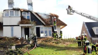 Brand in huis aan de Gooweg update 1530 uur [upl. by Bayless]