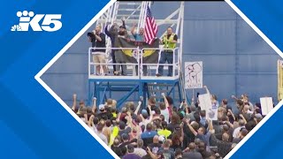 Machinists protest unions tentative deal with Boeing [upl. by Dieter747]