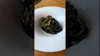 Tagliolini al nero di seppia e bottarga🖤La ricetta completa nel primo commento danielerossichef [upl. by Vel]