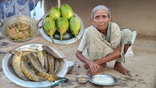 poor old Grandma cooking SHOL FISH with BRINJAL recipe amp eating with ricethe traditional cooking [upl. by Cirderf]