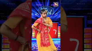 Barsaat Mein Ayega  Chhoti Sridevi Stage Performance💃shorts dance performance [upl. by Anrapa351]