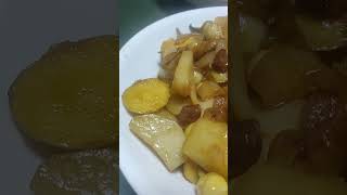 Stir Fry Homegrown Arrowhead Tubers With Home Cured Pork Belly amp Potatoes homegrownfood arrowhead [upl. by Nahtannoj873]