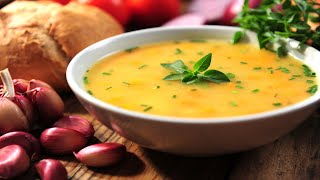 Recette  Soupe au potimarron très classique [upl. by Aihsekin]