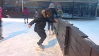 Patinoar Ramnicu Valcea River Plaza Mall FreeStyle [upl. by Tloh]