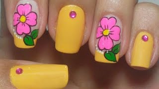 Unhas Amarelas Decoradas com Flores Manual Bela e Simples [upl. by Norrat]