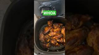 Crispy Air Fryer Chicken Wings in 15 Minutes 🤯🔥 shorts food [upl. by Ledarf471]