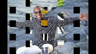 Thomas McClary Commodores Experience quotZoomquot mov [upl. by Pubilis]