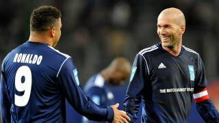 Zidane und Ronaldo zaubern Torfestival beim Match against poverty in Hamburg  SPORT1 [upl. by Aztinaj]