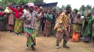 Traditional Rwandan Dance [upl. by Eldnik954]